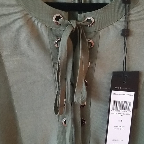 NWT BCBGMAXAZRIA Lace-Up Colorblock Sheath Dress - Picture 16 of 16